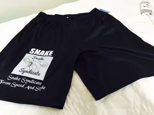 Champion メッシュハーフパンツ  제작 후기 夏用ショーツが必要なので注文しました。
プリントサイズに問題があって担当者様が説明もとても親切にしてくれて、修正も早くて親切にしてくれてとても良かったです（担当者様ボイスがきれいなのは安秘） 涼しくて楽に私のスタイルを生かして着ることができると思いますよ マッフル！ - 마플 리얼 후기 