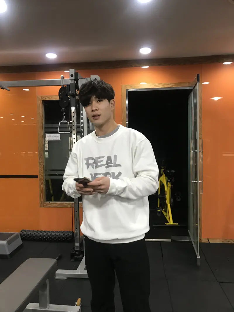 길단 88000 베이직 기모 맨투맨  제작 후기 흰색도 너무 잘 받았습니다!
너무 이뻐요! 진짜 너무 좋네요- 마플 리얼 후기