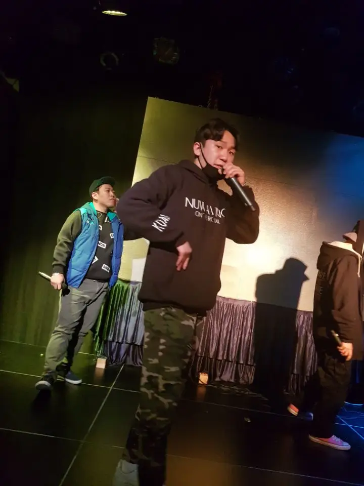 페어플레이 오리지널 기모 후드  제작 후기 너무 늦게 리뷰를 하게 되었네요.
제작한 옷으로, 공연도 하고, 추운 겨울 잘 보냈습니다.
너무 마음에 듭니다 !!!- 마플 리얼 후기