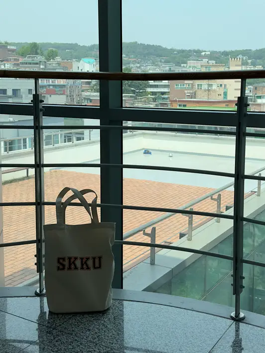 Standard Tote Bag (M) Purchased M 제작 후기 The print quality is great. - 마플 리얼 후기 