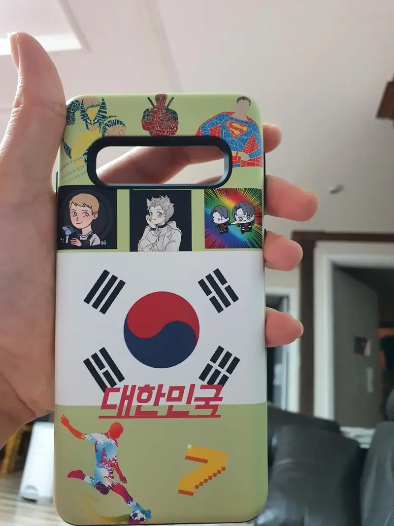 갤럭시 S10 범퍼케이스 (무광) 갤럭시 S10 구매 제작 후기 시간이 엄청 오래 걸리지만 예쁜거 같아요^^- 마플 리얼 후기