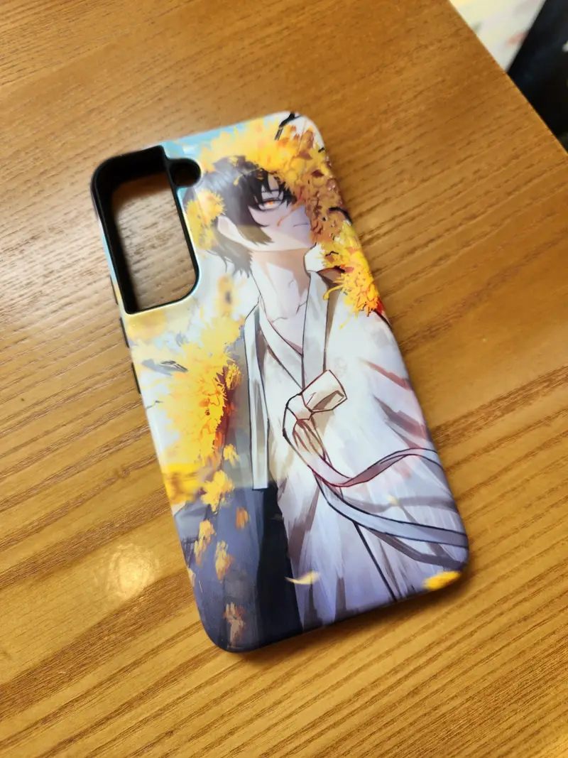 Galaxy S22 Tough (Glossy) Purchased Galaxy S22 제작 후기 It's really beautifully made without any image quality degradation or damage! I like the glossy case because it gives it a luxurious feel 👍👍- 마플 리얼 후기
