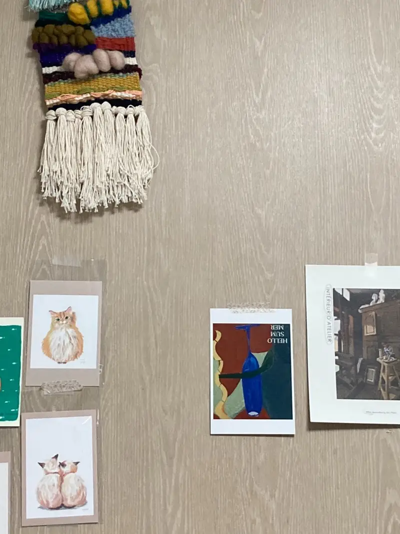 빅엽서 + 봉투 세트 (세로) 115 x 175 mm 구매 제작 후기 엽서겸 벽에 붙이는 용도로 제작했는데
퀄리티가....사실 마플이 여러곳에서 제작했지만
만족도 높아서..조금 비싸도 그 값어치를 한다고 생각해요.
- 마플 리얼 후기