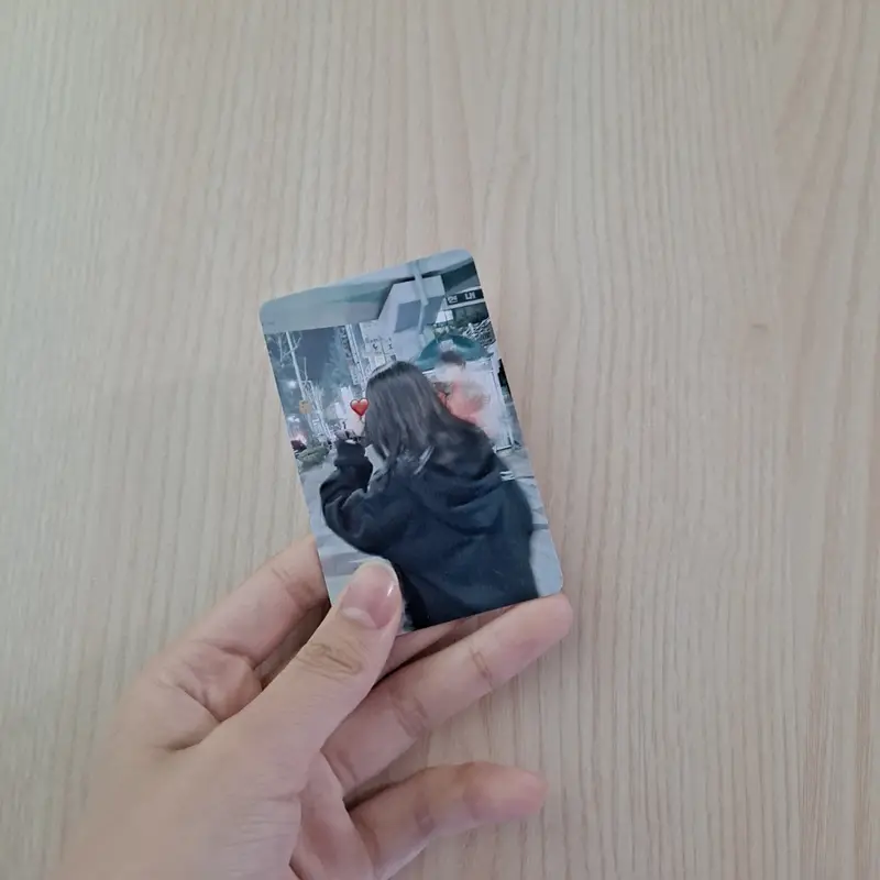 세로포토카드 5.4 x 8.6 cm 구매 제작 후기 이지아 배우님 포카 주문 하면
친구 사진도 포카로 만들어 봤어요 ㅋㅋ
대만족!! 감사합니다 많이 파세요♡♡- 마플 리얼 후기