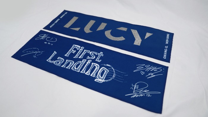 LUCY LUCY ISLAND First Landing ウルトラ反射スローガン ㅣ MARPPLESHOP