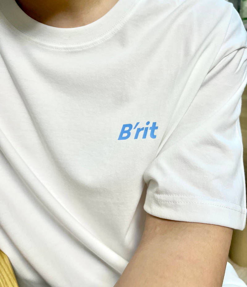 BECANVAS 18番手半袖Tシャツ 105(XL) 購入 제작 후기 服の品質が好きです。厚すぎても薄すぎないちょうど適度な厚みです。印刷したい色でよく出ました。- 마플 리얼 후기