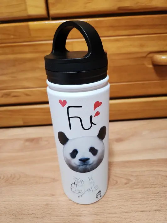 Outdoor Stainless Steel Bottle 18oz (Handle type) Purchased 18oz 제작 후기 I like the print, but the handle and the picture are not level, so it's a bit weird. - 마플 리얼 후기 