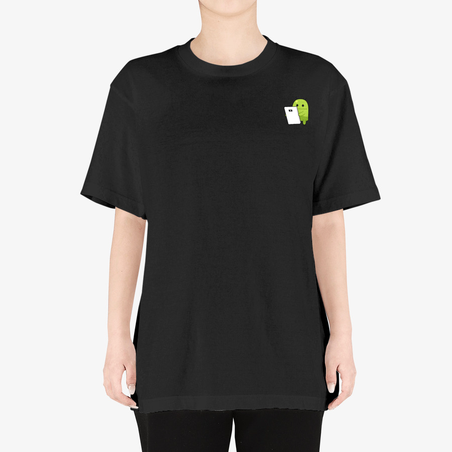 Android Logo T Shirt Looking At Smartphone, MARPPLESHOP GOODS