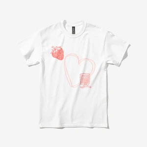 여름 딸기 티셔츠