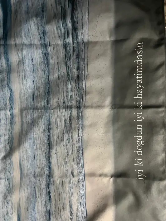 横壁掛けタペストリー（M） 110X70cm 購入 제작 후기 製作入れたものの中で最もきれいに製作になりました。
一番好きな製品です！
誕生日を控えている友達のプレゼントとしてあげようとしましたが、私が使いたくて後でもう一つ作りたいです..!  - 마플 리얼 후기 
