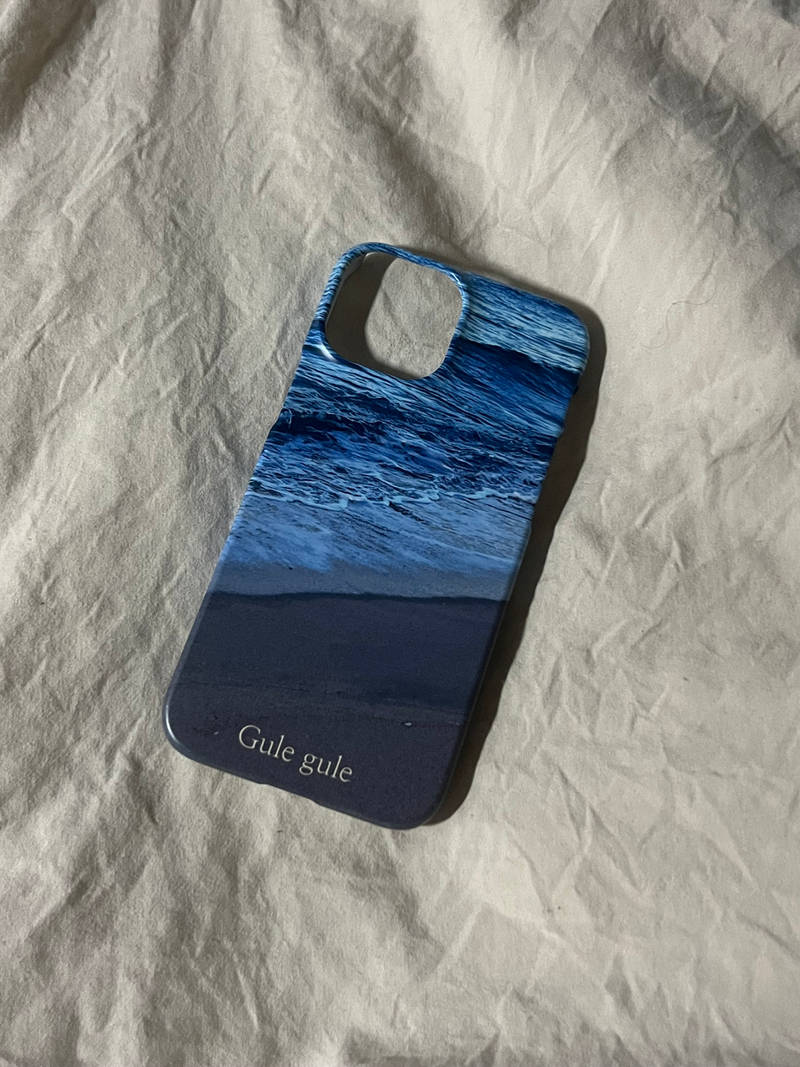 iPhone 13 mini Snap (Matte) Purchased iPhone 13 mini 제작 후기 As summer approaches, I wanted to change the atmosphere to something cooler, so I made this using photos I took! I've made cases many times, but I like this one because the colors came out well!- 마플 리얼 후기