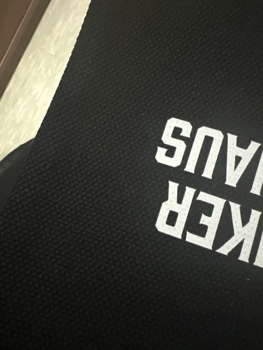 Canvas Pouch (Black) Purchased L 제작 후기 It wasn't the material I was expecting. The print quality is good. - 마플 리얼 후기