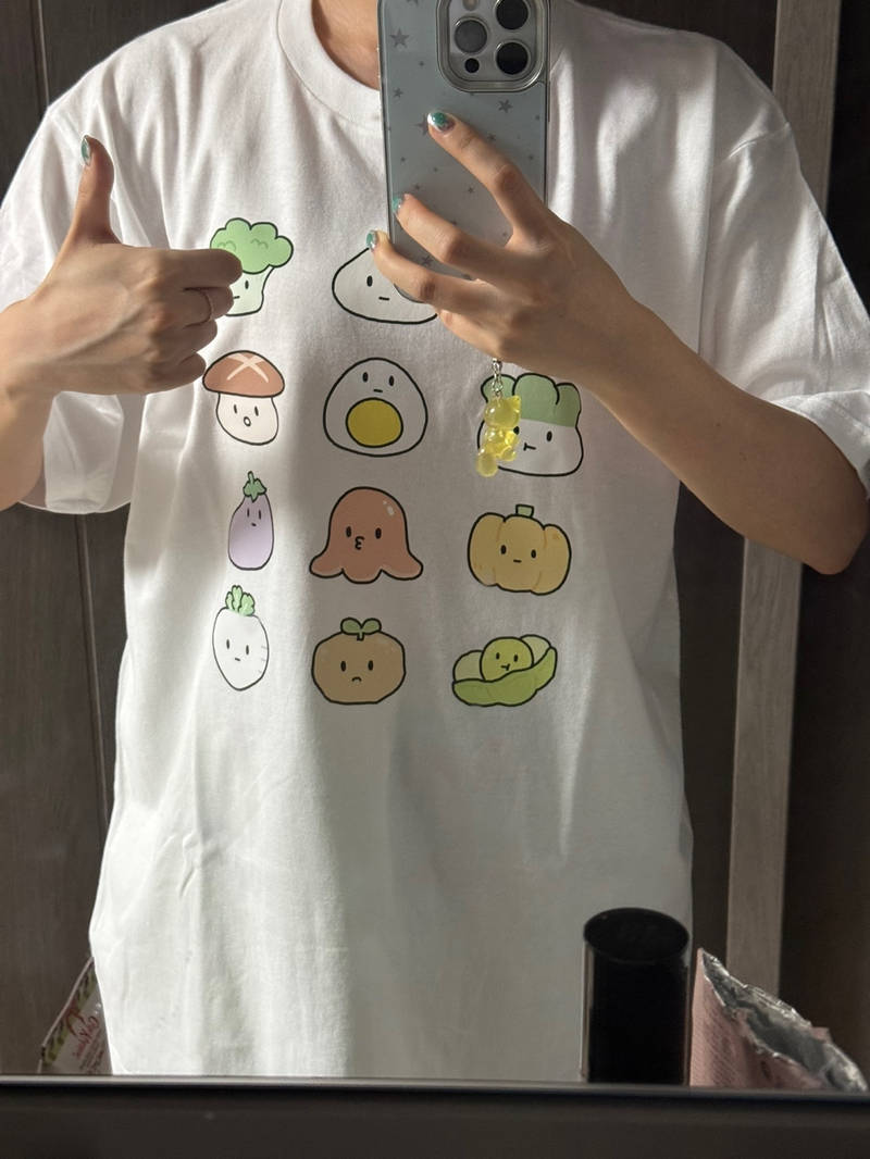 Printstar Premium Cotton Adult T-shirt Purchased L 제작 후기 Trust and leave it to me, Maple T-shirt~ 
I think I'm making about 10 of them! 

They're great for giving as gifts to friends ~ and also great for group trips! 

When I go out for an event, I make my own special T-shirt and go out haha~ 
The material is really great, 
so I use Maple and even registered my character on Maple Shop~?! 

Anyway, I can make it from 1, 

so trust and leave it to me 

The 17-count I made is just cool, not too see-through, and great! 

There's a reason why I have the most orders! 

I recommend it~! 
- 마플 리얼 후기