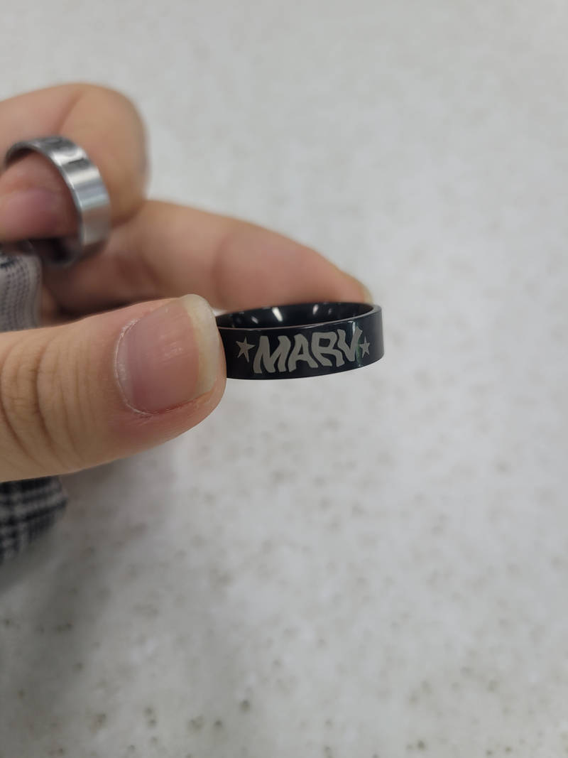 6mm Surgical Steel Initial Ring Purchased #10 제작 후기 It's so pretty, but I chose the wrong size so it's too bigㅜㅜㅡㅜ I ordered twoㅣㅜㅡㅜㅜㅜㅜㅜㅠ- 마플 리얼 후기