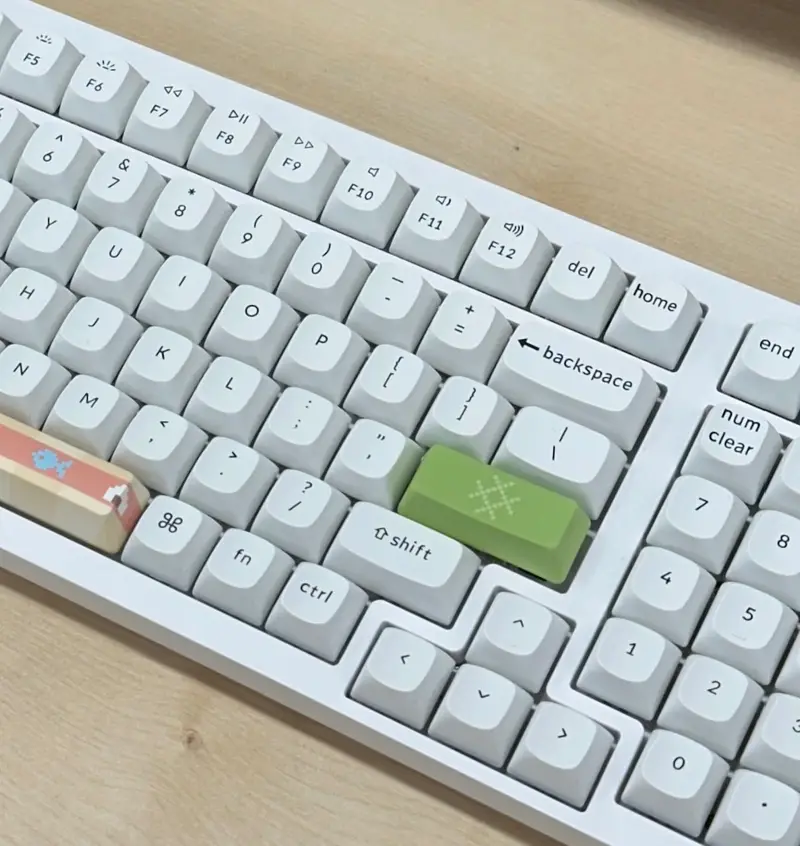 Custom Full color Key Cap (Enter) Purchased 1.7 x 0.7 x 0.4 in 제작 후기 It says that the printing error is less than 1mm, and these are my custom keycaps that came out exactly like a decal ✌🏻 I also custom-made the Shift and Enter keycaps, and just like that, I'm so. satisfied! 🎉🎉🎉 It's good to customize just one as a point, but I customized three special keycaps in the same tone for the white keyboard to make it more unified. 🩵 I customized even the lower part with full-color printing, so it's very, very pretty when viewed from the side, top, and bottom~🎵 My own design is nice, but 1️⃣ it would be nice to customize the point keycaps with your favorite animation or character, 2️⃣ it would be nice to fully customize the entire keyboard by putting your favorite color on it, and 3️⃣ it would be good to work on connecting the pictures when fully customizing the keyboard! 4️⃣ I think it would be nice if brands or companies made it with a sense as an employee welcome kit or gift. 💫 Since I like keyboards, I have more than 10 keyboards, and I always bought customized keyboards or keycaps separately, but when I customize them myself, I feel more attached to them, and it is especially meaningful to see the keyboard I use every day decorated nicely. ㅎㅎ I definitely recommend Maple's custom keycaps! I highly recommend them. * Reviews written by employees after actually using them.- 마플 리얼 후기