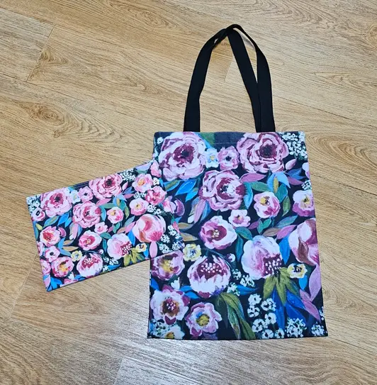 All-Over-Print Canvas Pouch (M) Purchased M 제작 후기 I really like it!!!
It's a set with the eco bag I ordered before ♡♡♡♡ - 마플 리얼 후기