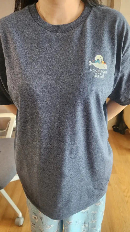 Gildan Ultra Cotton 2000 Adult T-shirt Purchased L 제작 후기 My wife likes it because the fabric is not as thick as she thought. The print came out very cleanly. - 마플 리얼 후기 