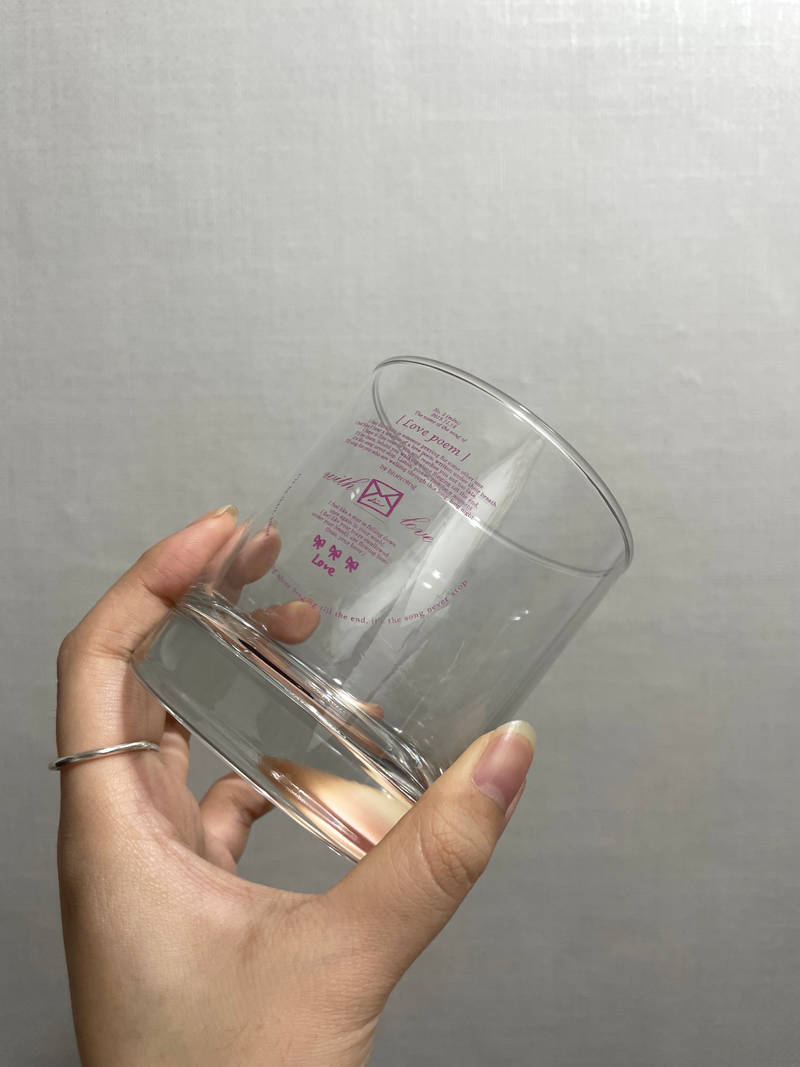  Purchased  제작 후기 A glass that I'm using a lot in the summer (right now)!!!! Since it's glass, it goes really well with summer! And this kind of cup with a wide mouth is good for putting ice in and easy to wash! It's especially good for making highballs ㅎㅎ It goes well with various things, so it's become a cup that I use a lot 🤍 I thought the printing would peel off easily, but it doesn't peel at all and it's sturdy and good. I highly recommend it to those who want to make their own cup! I want to try making a mug next time .. ㅎㅎ 
. 
. 
This is a review written after actually using the product that was provided as part of the Maple Supporters activity.- 마플 리얼 후기
