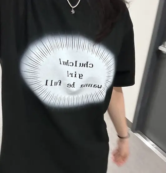 Printstar Premium Cotton Adult T-shirt Purchased M 제작 후기 The shoulders are about the right size and the length is generous. The fabric is moderately thin, moderately firm, and moderately soft, making it a perfect basic tee~. The print came out almost exactly as I expected! It's cute! A tee that you'll get addicted to once you try it... - 마플 리얼 후기 
