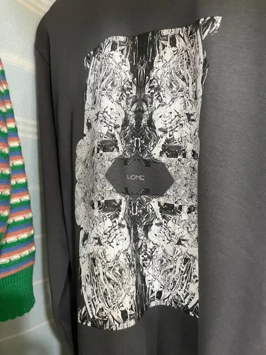 특양면 헤리 맨투맨(남녀공용) 2XL(105) 구매 제작 후기 디테일이 살아있어서 만족해요! 생각보다 그림 이쁘게 나왔어요! - 마플 리얼 후기 