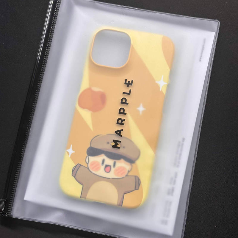 iPhone 15 Snap (Glossy) Purchased iPhone 15 제작 후기 It was so great to be able to create my own product at Maple and buy it and receive it directly! 
The customer service staff were also very kind and nice!- 마플 리얼 후기