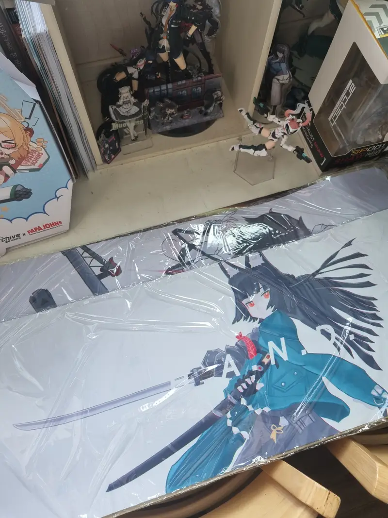 Game Playmat Purchased 30.7 x 11.8 inch 제작 후기 I ordered it after a long time to sell it on Circo, and the color came out really vivid and the packaging was done carefully, so I felt good^^- 마플 리얼 후기