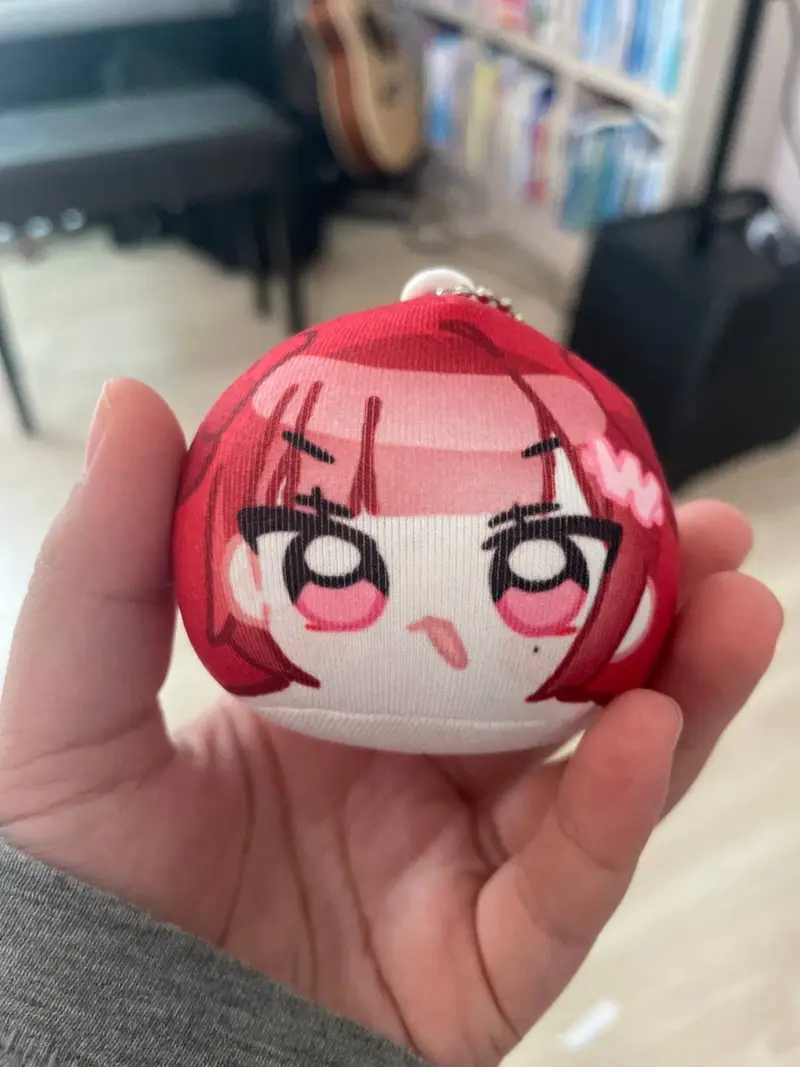 Beads Plush Purchased ONE 제작 후기 It's so cute! The only thing that's a shame is that the seam line looks a bit white. But that's my fault for choosing the wrong color!!- 마플 리얼 후기