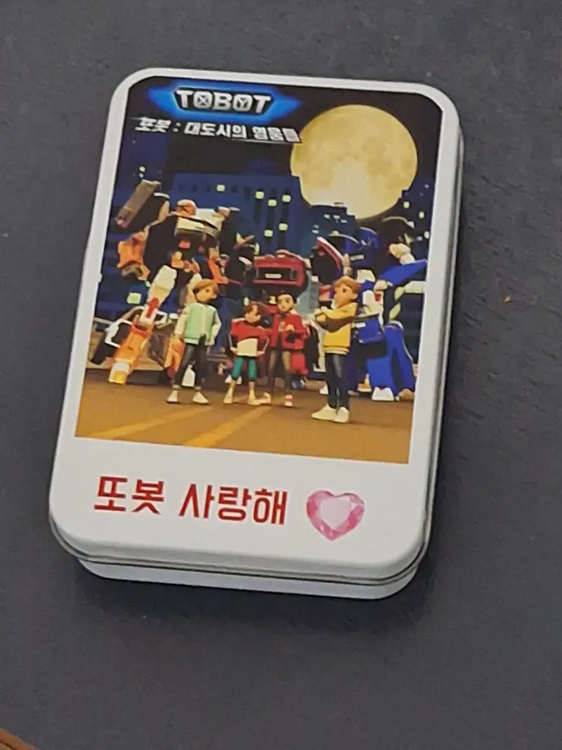 連結型缶ケース (小・ホワイト) 9.5 x 6.5 x 2 cm 購入 제작 후기 ティーンケースがとてもきれいですㅎㅎ見るたびに 
きれいで何度も見ていますㅎㅎ - 마플 리얼 후기