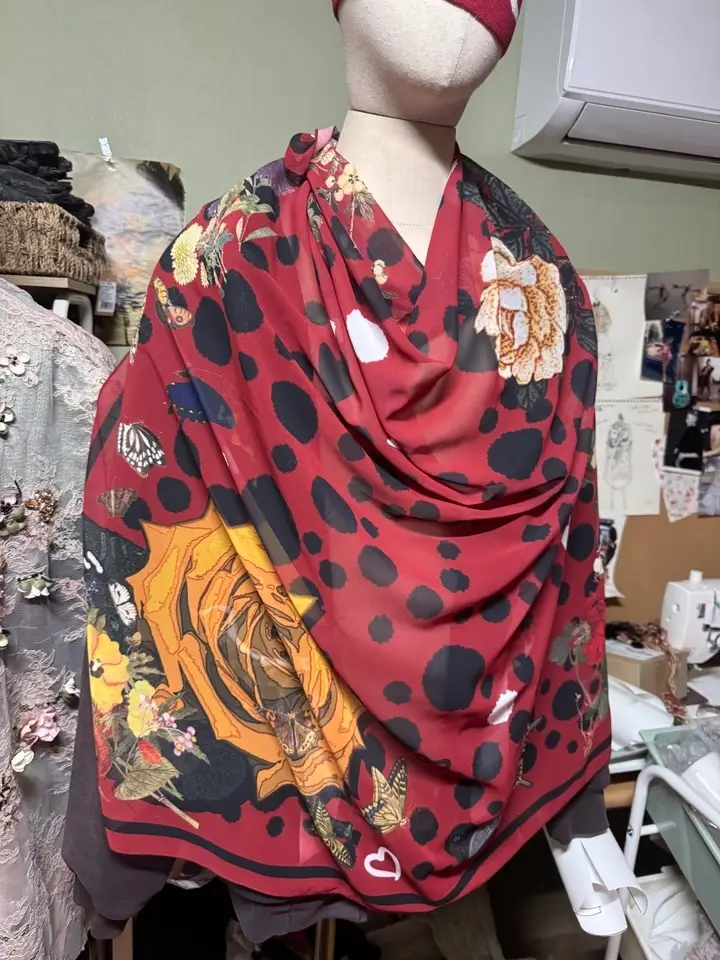 シフォンスカーフ（100×100） 100x100 購入 제작 후기 とてもきれいに作りました〜！- 마플 리얼 후기