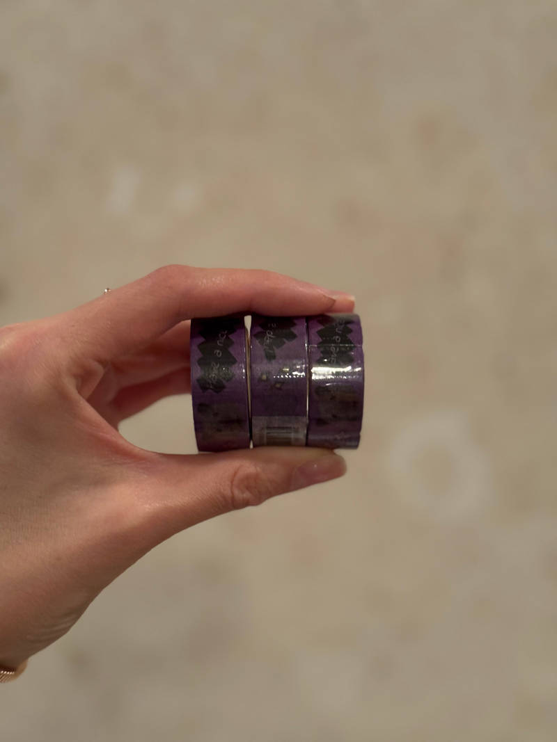 Masking Tape (0.59inch) Purchased 0.59inch 제작 후기 The quality of the masking tape is really good👍I use it a lot when writing letters to friends or giving them gifts.- 마플 리얼 후기
