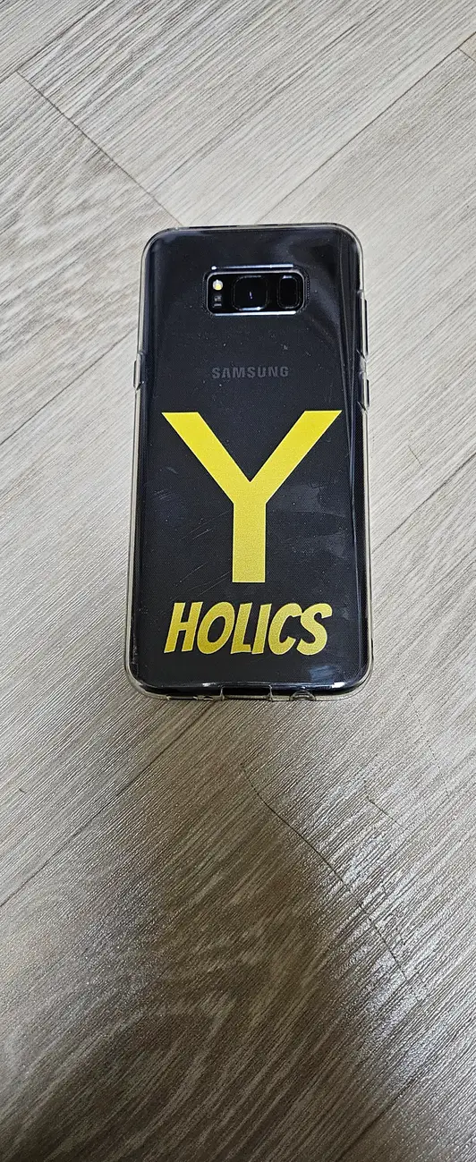 ギャラクシー S8 プラス クリアケース ギャラクシー S8 プラス 購入 제작 후기 配送を受けて商品評価を書かなければなりませんでしたが、今は使います。
フォンは今使っているフォンではなく、直前に使っていたフォン用ケースです。

電話は黒で、文字の色と非常によく合います。
背景色が黒なので目立たなくていいです。 - 마플 리얼 후기 