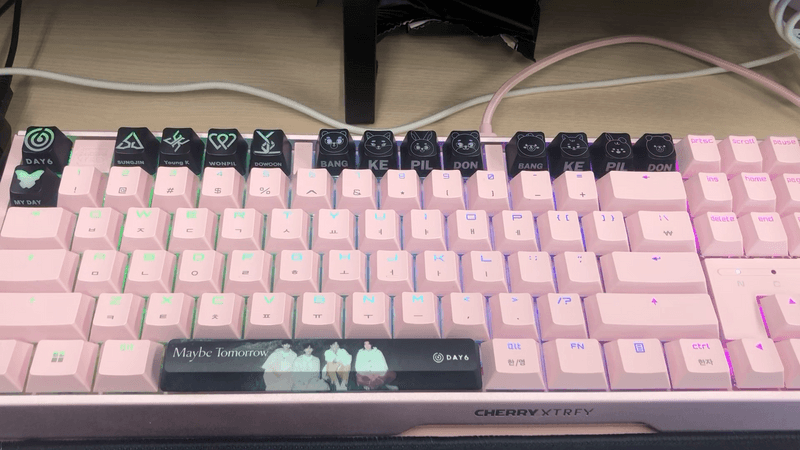 オリジナルフルカラーキーキャップ (Space Bar) 12 x 1.9 x 1.2 cm 購入 제작 후기 予想通りに印刷よく出ました！製品自体のクオリティも良く、お好みで印刷も上手くて満足度最高です！- 마플 리얼 후기