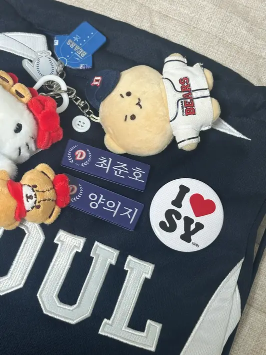 Button Pins Purchased 2.3 inch 제작 후기 It's so cool!! I like it! - 마플 리얼 후기 