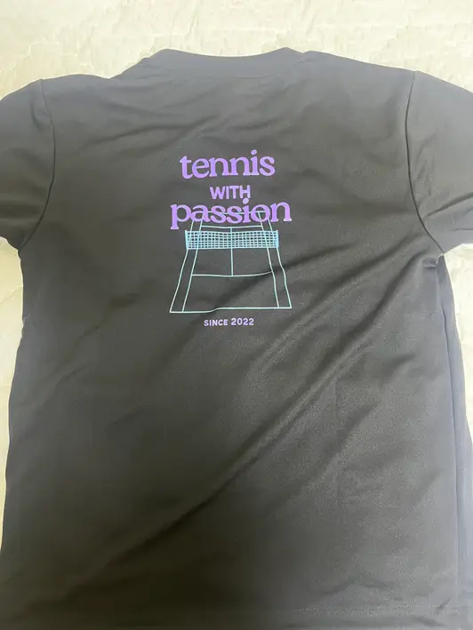 Glimmer（グリマー）ドライラウンドTシャツ XL(LL) / L 購入 제작 후기 蛍光色はトーンダウンになると文字であらかじめ告げてくださって、
サービス速度で早くて満足しました！
Tシャツプリントも完成度が高いですね！
Tシャツサイズは正サイズと書かれていますが、実物は正サイズよりほんのりルーズしたようですね。 - 마플 리얼 후기 
