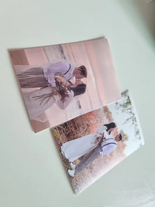 Bank Card Stickers S Chip (1+1) Purchased 2.5 x 3.7 inch 제작 후기 I will use it often^^
I tried it first for wedding photos,
but later I will have to order it for my own photosㅋ - 마플 리얼 후기