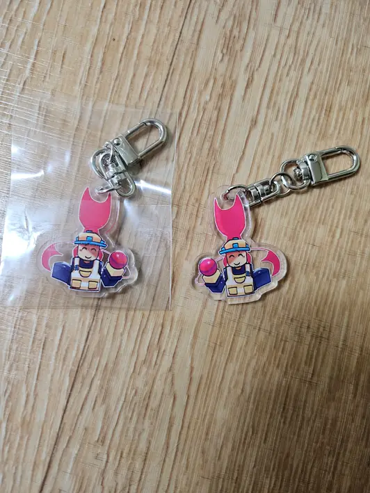Custom Acrylic Key Ring (Clear) Purchased 14.57 x 17.72 inch 제작 후기 I'm happy that the keyring is small but still looks good <33 - 마플 리얼 후기 