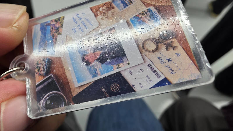Custom Acrylic Key Ring (Clear) Purchased 13.78 x 22.05 inch 제작 후기 It was a wonderful experience. I feel proud that everyone was very satisfied. Thank you for the great product and great price.- 마플 리얼 후기